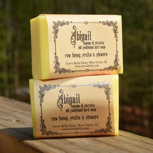 ABIGAIL cold process lard soap - Raw honey, fruits & flowers